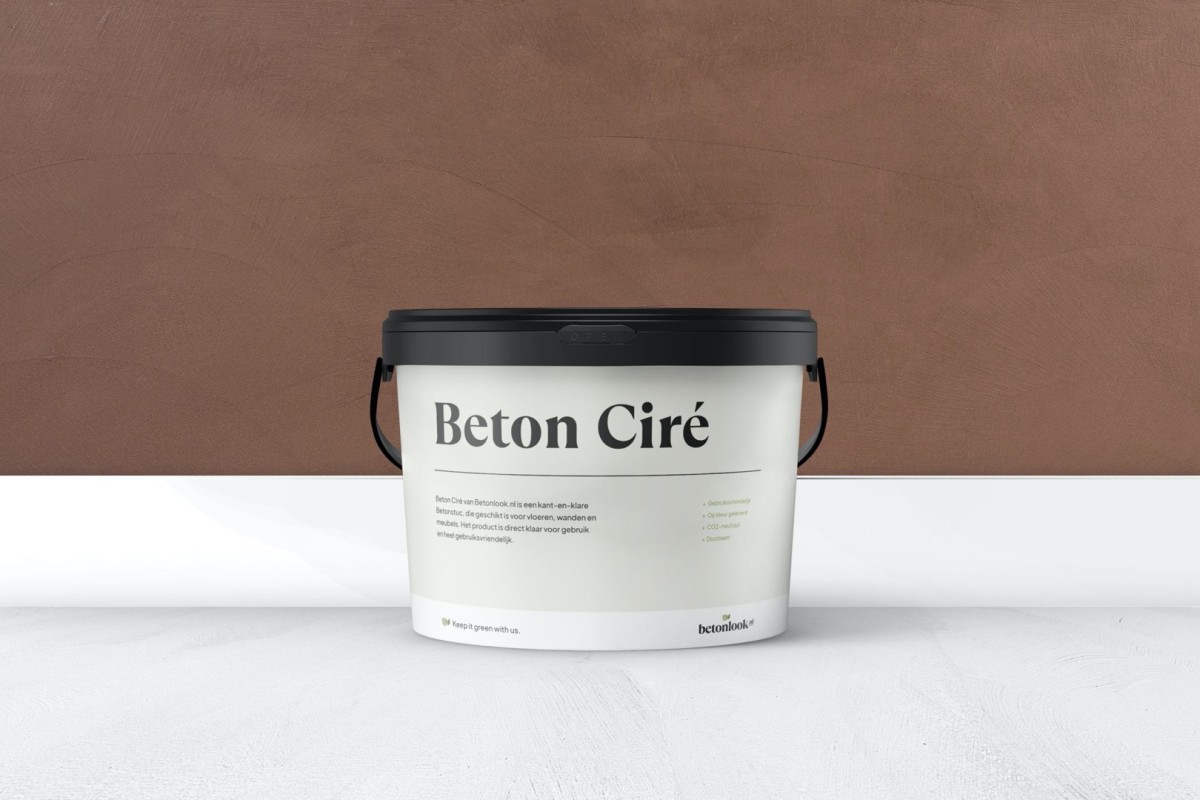 Beton Ciré 23 Diepbruin